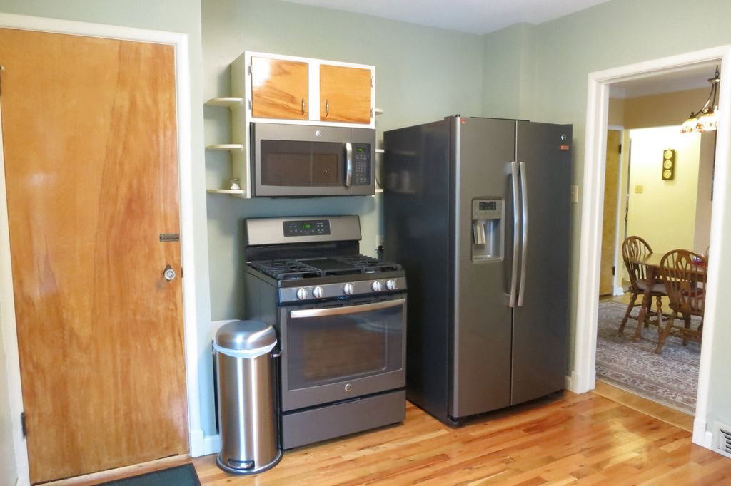 before photo of Des Moines Beaverdale kitchen to be remodeled by Silent Rivers