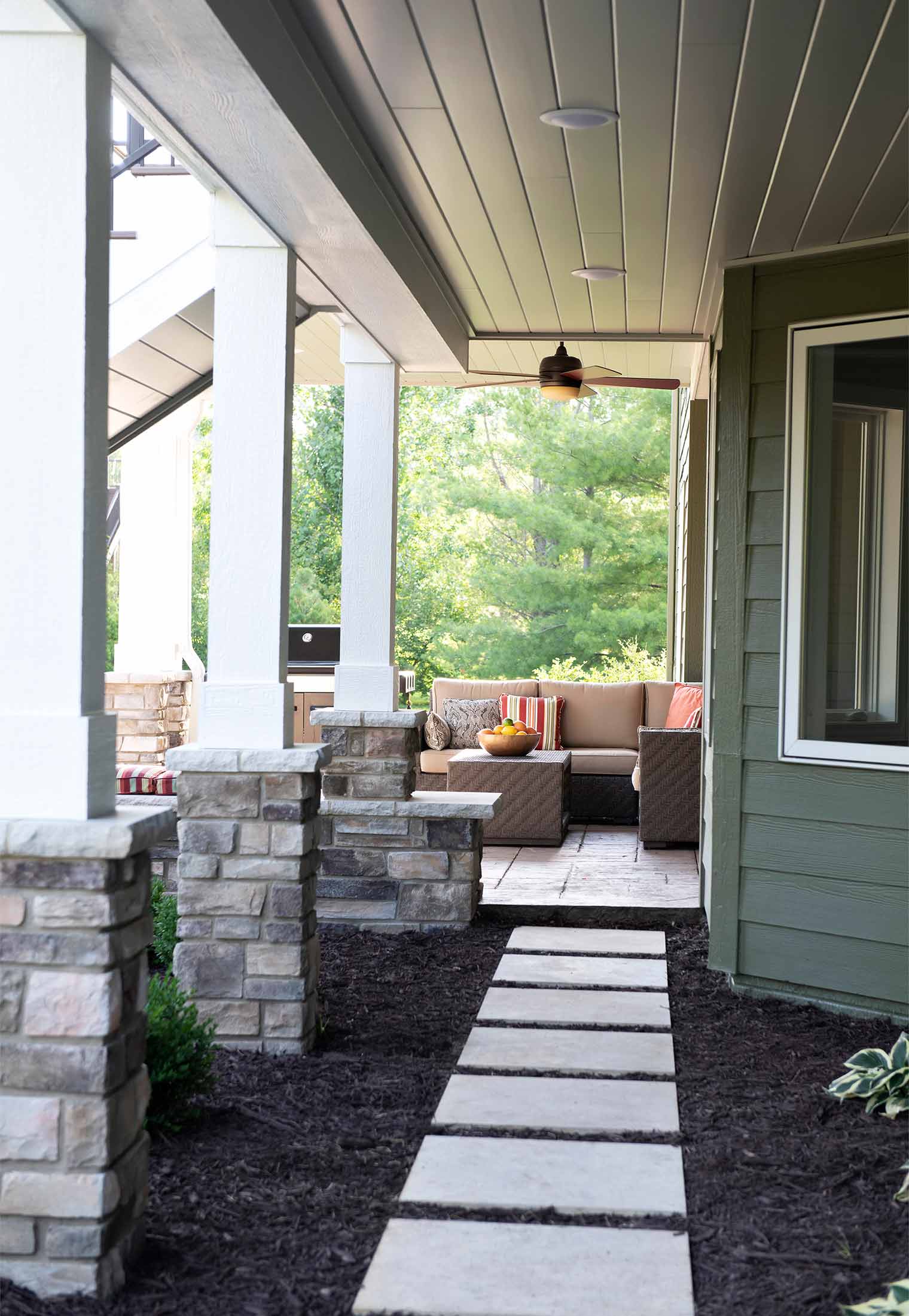 Urbandale Iowa deck and patio lower passageway by Silent Rivers